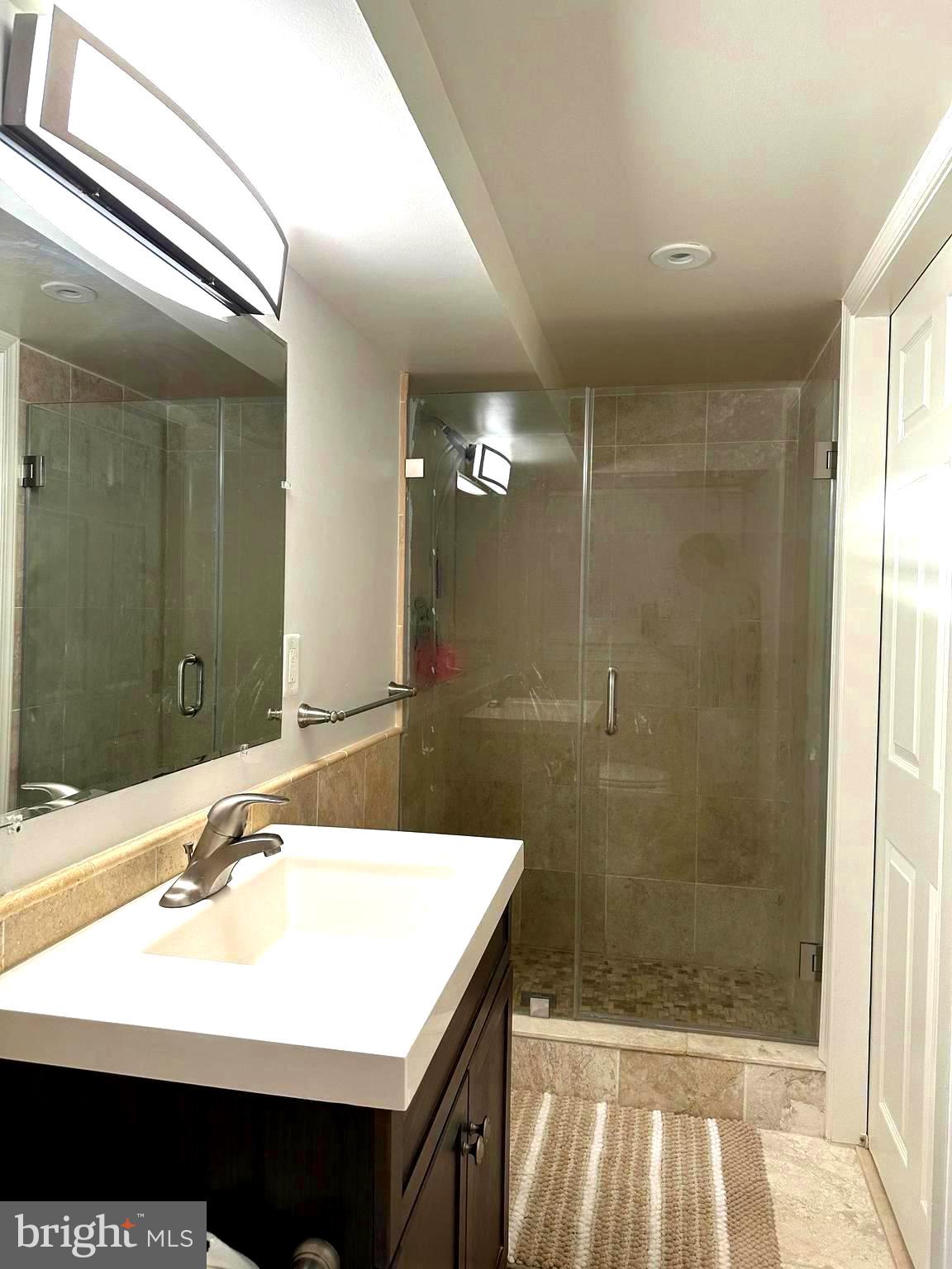 1549 44th Street Northwest Washington, DC 20007 - Photo 5 of 12