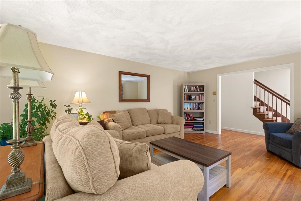 4 Quail Run Road Norfolk, MA 02056 - Photo 8 of 41
