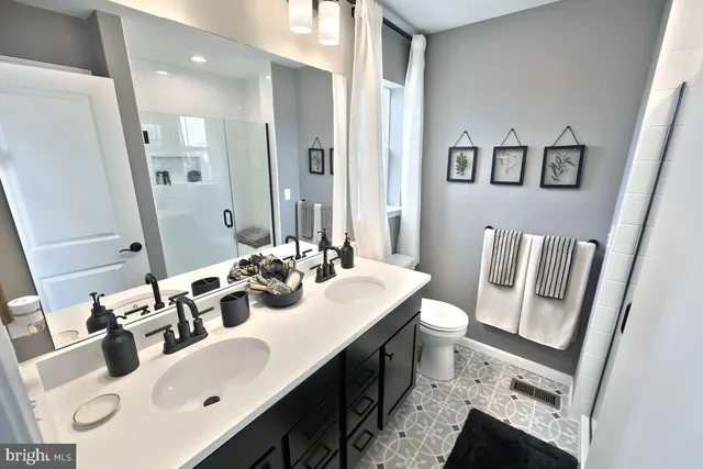 $374,990 | 708 Deerfield Boulevard, Selinsgrove, PA 17870