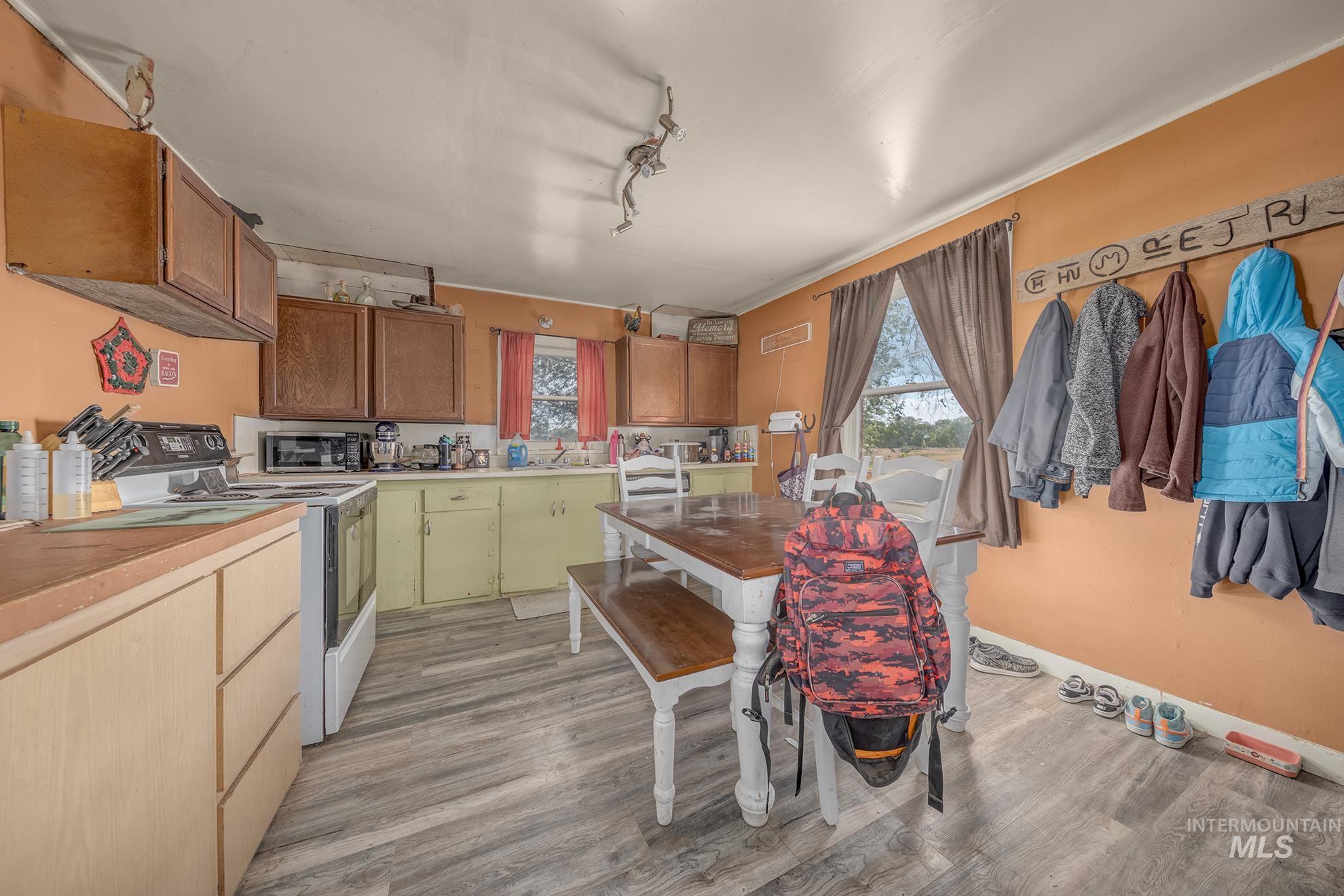 2894 Little Valley Road Harper, OR 97906 - Photo 13 of 41