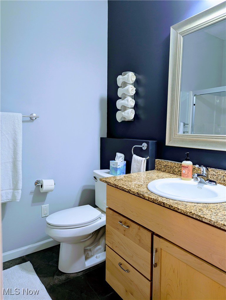 1949 Columbus Road Cleveland, OH 44113 - Photo 17 of 25 Full bath