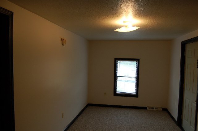 22 McCaughrin Street Pelzer, SC 29669 - Photo 6 of 8