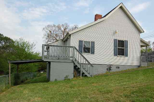 22 McCaughrin Street Pelzer, SC 29669 - Photo 7 of 8