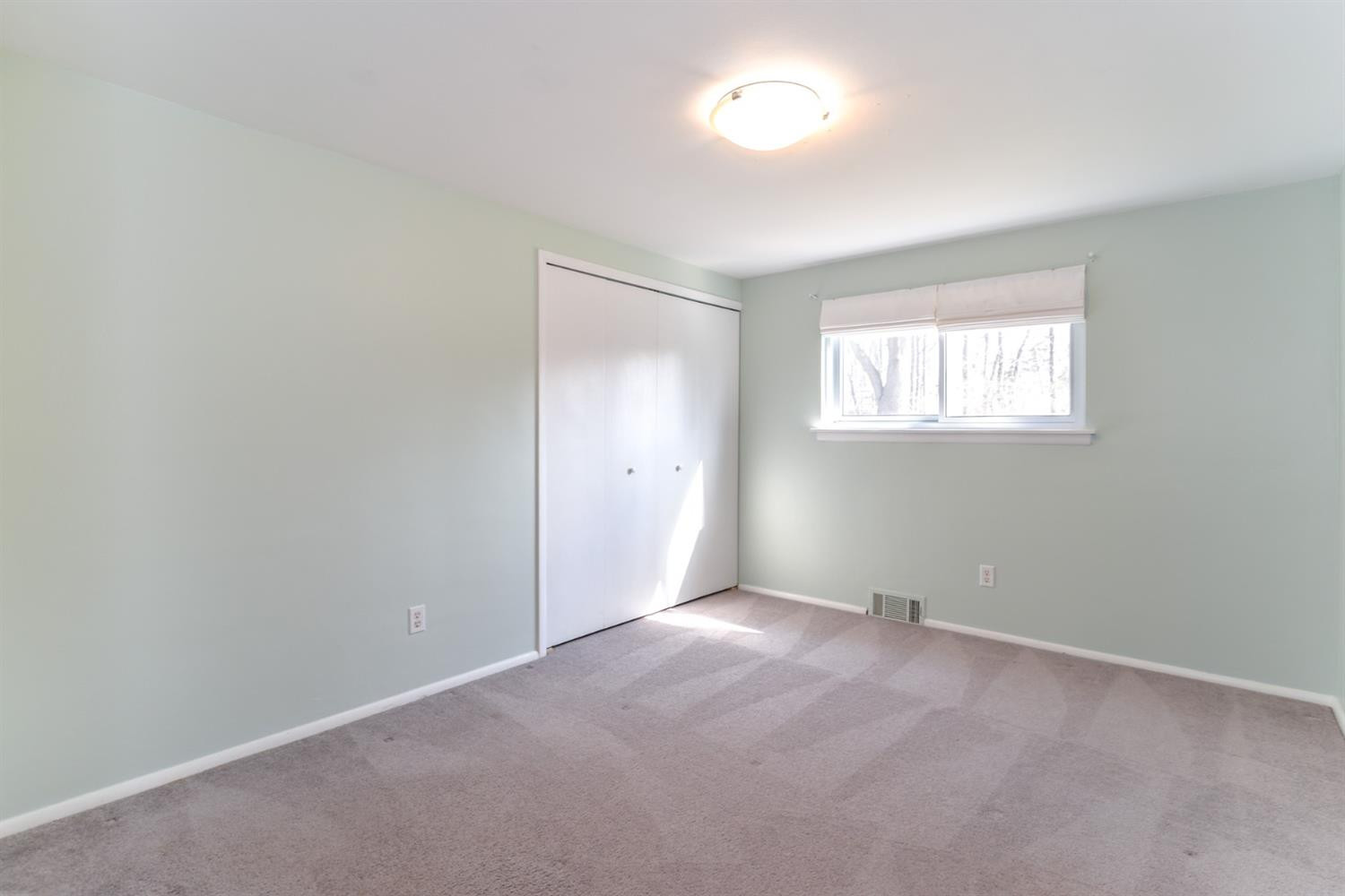 2421 Londonderry Road Ann Arbor, MI 48104 - Photo 25 of 44 Photo 25
