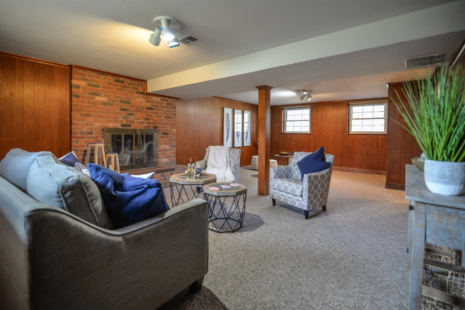 2421 Londonderry Road Ann Arbor, MI 48104 - Photo 32 of 44 Photo 32