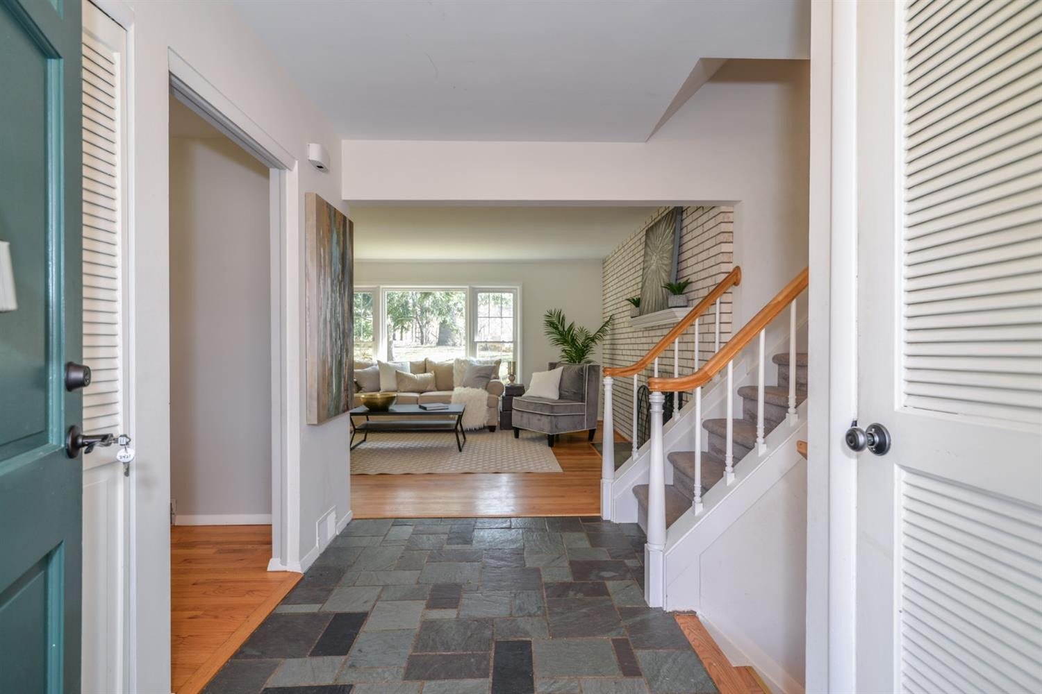 2421 Londonderry Road Ann Arbor, MI 48104 - Photo 5 of 44 Photo 5