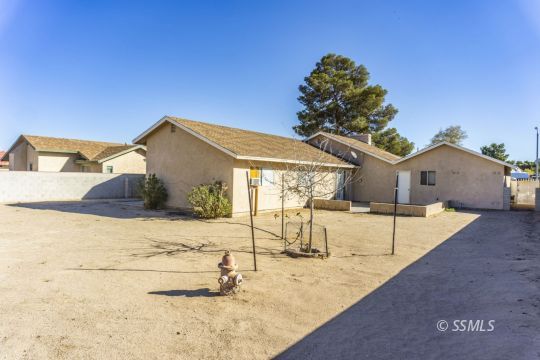 213 Larkspur Street Ridgecrest, CA 93555 - Photo 28 of 31