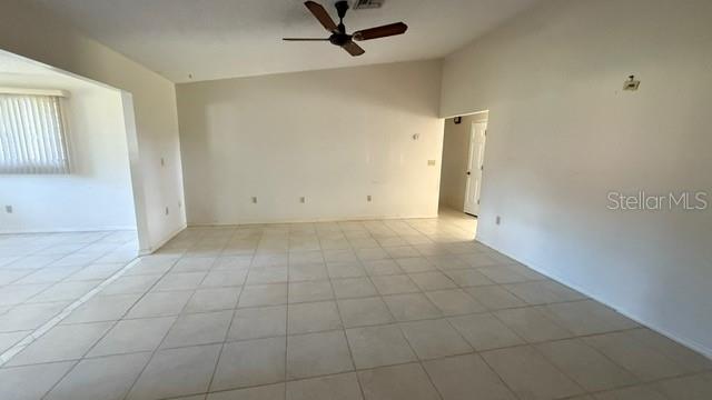 233 West Citrus Street Altamonte Springs, FL 32714 - Photo 8 of 19 a view of an empty room