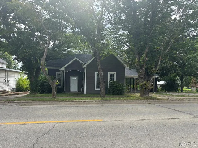 $212,500 | 211 South Main Street, Fredericktown, MO 63645