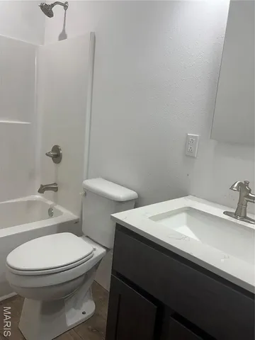 $212,500 | 211 South Main Street, Fredericktown, MO 63645