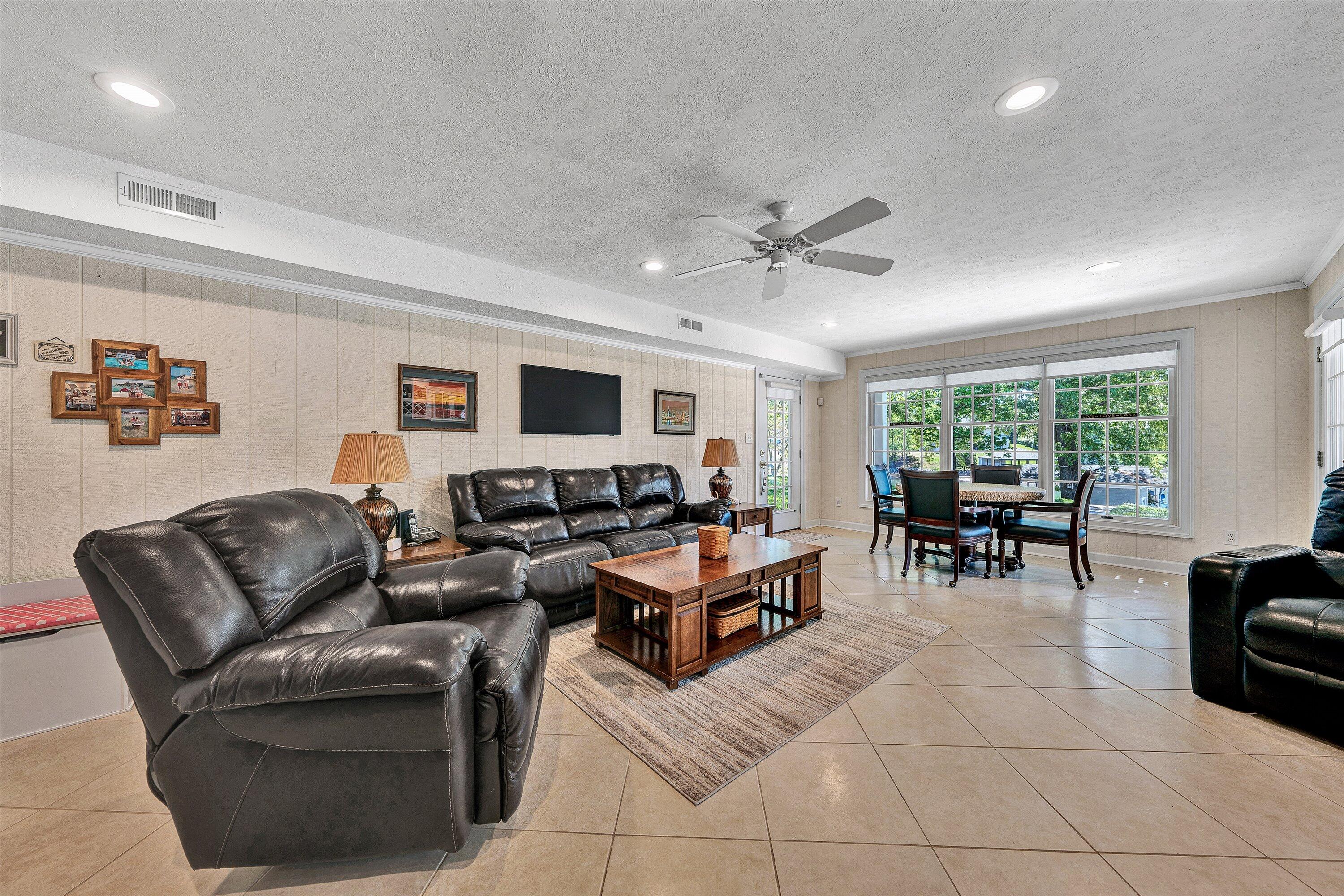 145 Bridleridge Road Penhook, VA 24137 - Photo 47 of 76 51-DSC00146