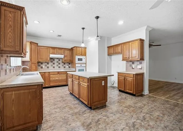 $299,000 | 17485 Cardinal Lane, Hammond, LA 70401