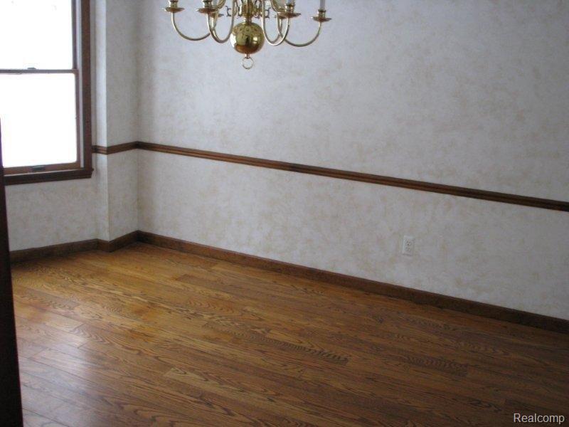 1600 Hosner Road Oxford, MI 48370 - Photo 6 of 12 6.jpg