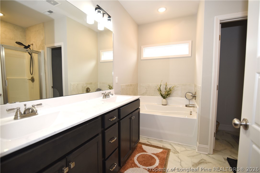 1843 Meadow Road Lumberton, NC 28358 - Photo 17 of 35 Gallery Image 17