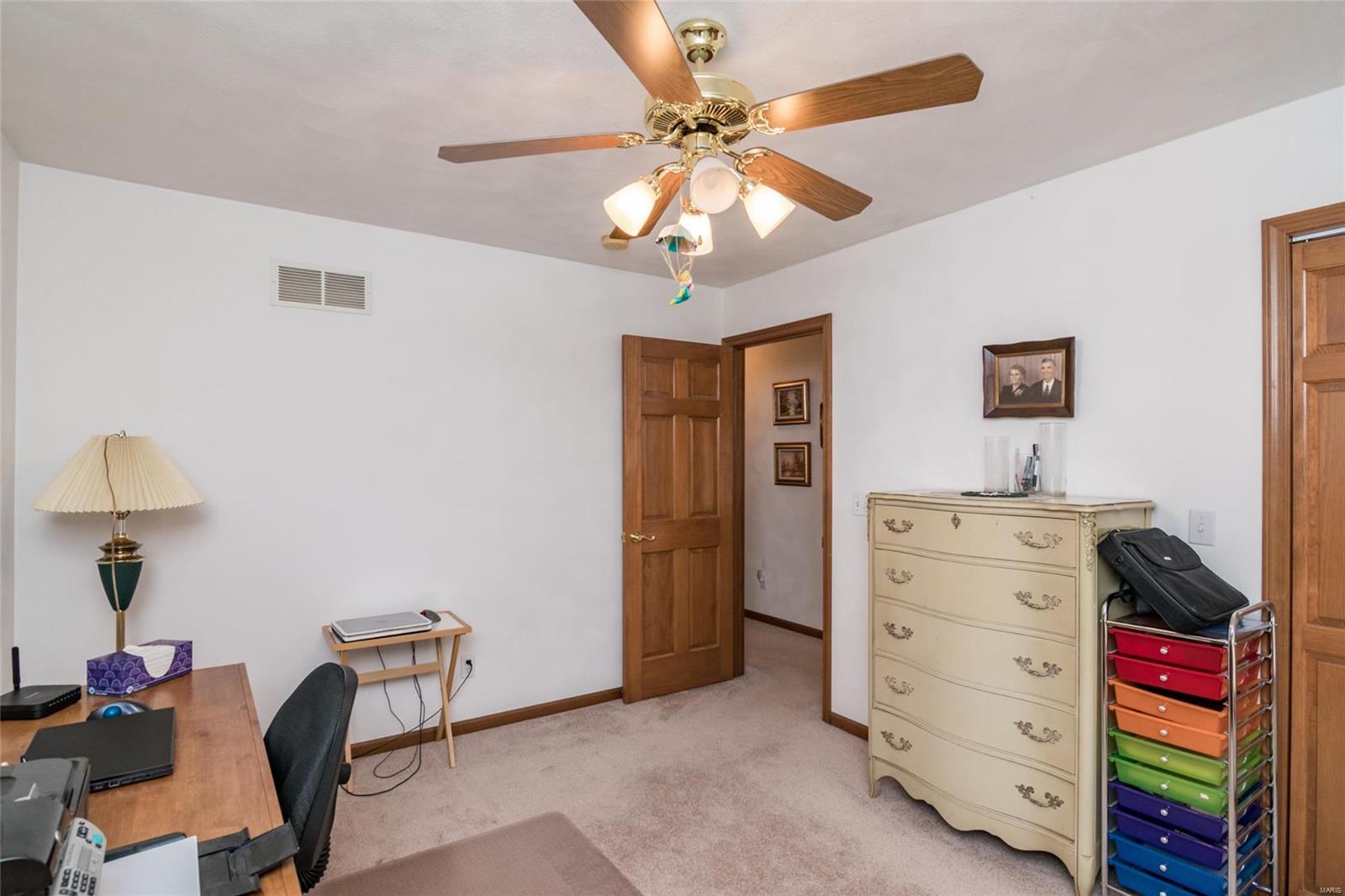 11401 Leuscher Road Alhambra, IL 62001 - Photo 21 of 46