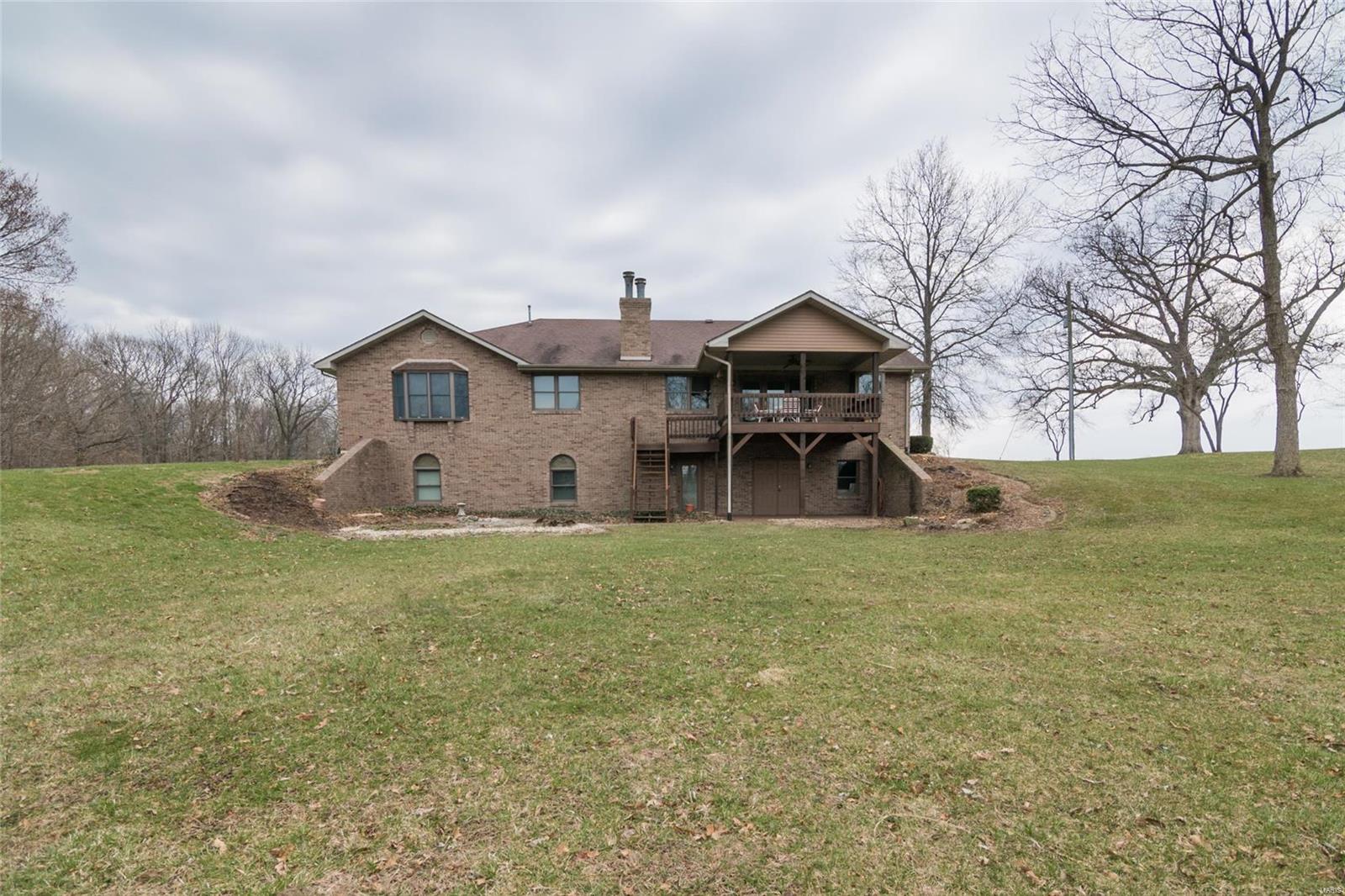 11401 Leuscher Road Alhambra, IL 62001 - Photo 32 of 46