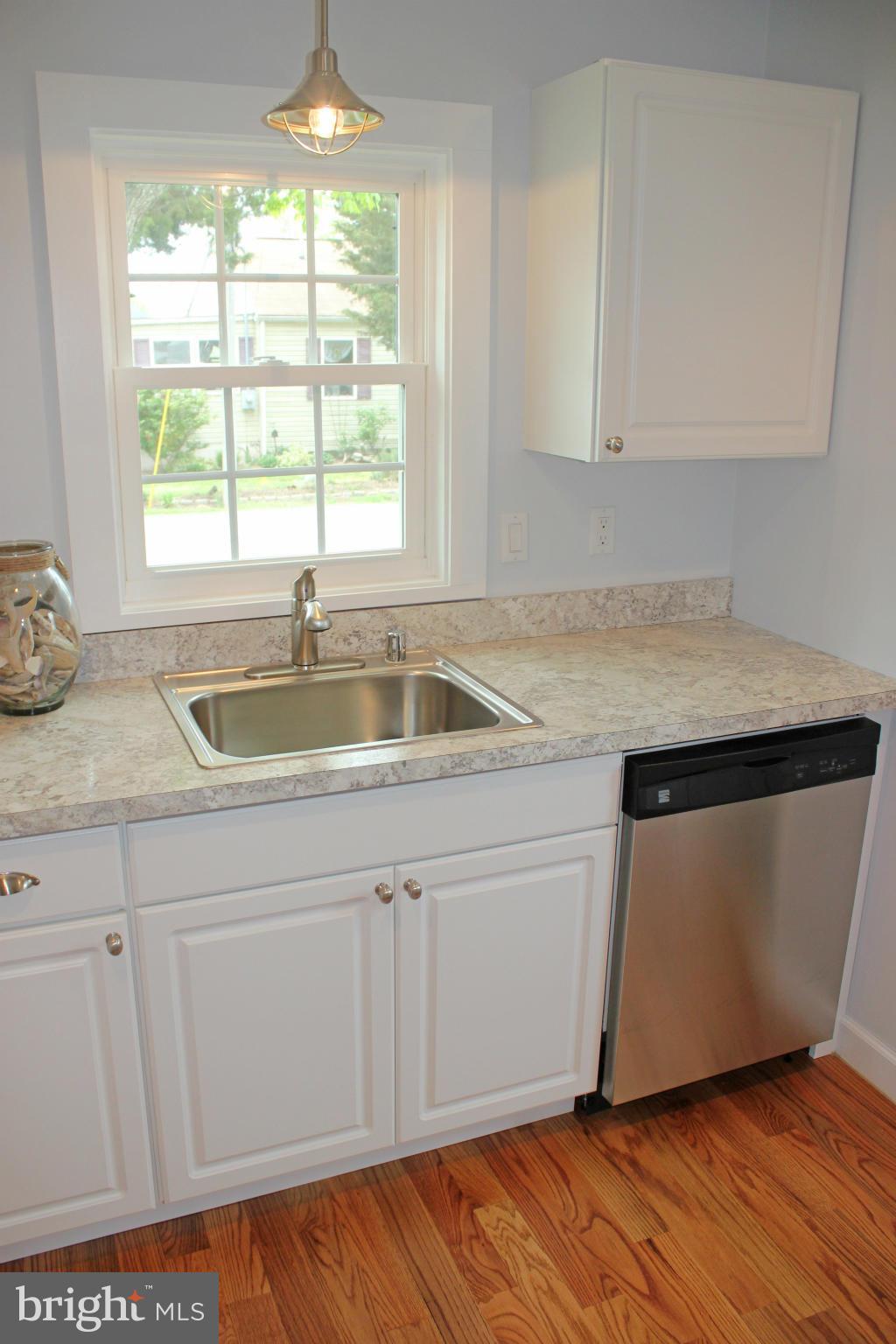 17258 Larimer Street Piney Point, MD 20674 - Photo 9 of 30 Kitchen