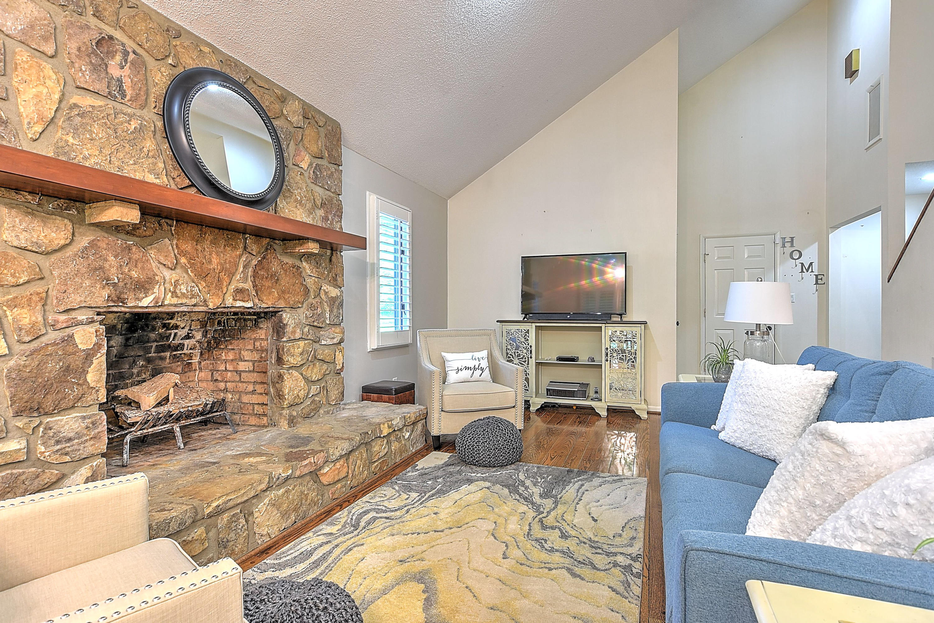 908 Ridgecrest Road Johnson City, TN 37604 - Photo 3 of 37 Ridgecrest-6