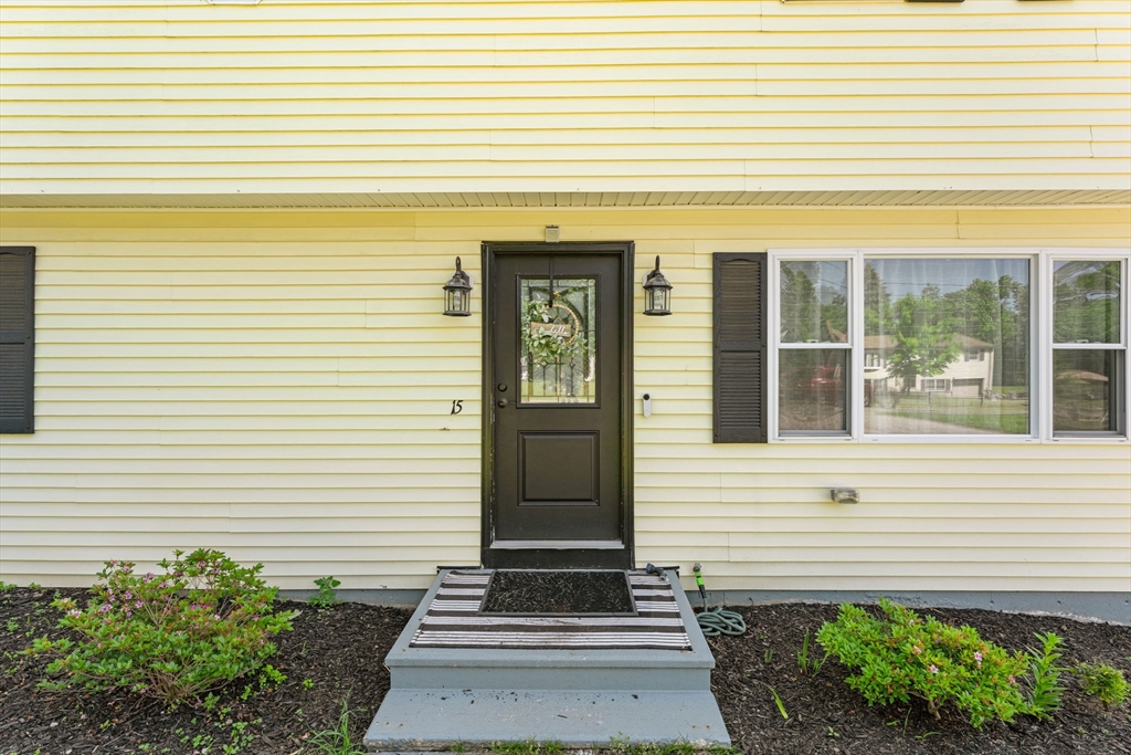 15 Old Farm Road Spencer, MA 01562 - Photo 4 of 42