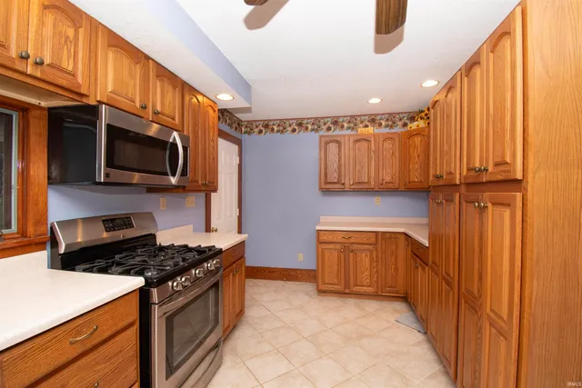 $235,900 | 220 South Main Street, Avilla, IN 46710