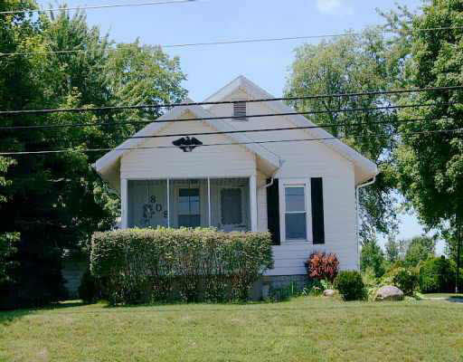 808 North Thomas Road Fort Wayne, IN 46808 - Photo 1 of 1