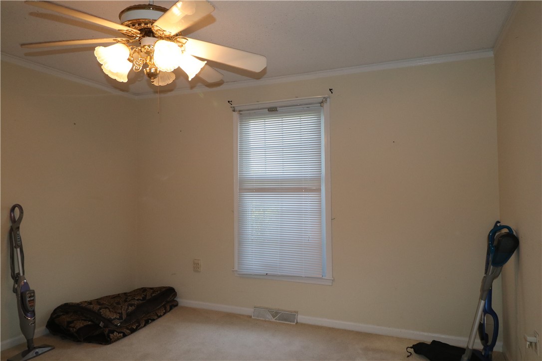 301 Hobson Road Anderson, SC 29621 - Photo 16 of 37