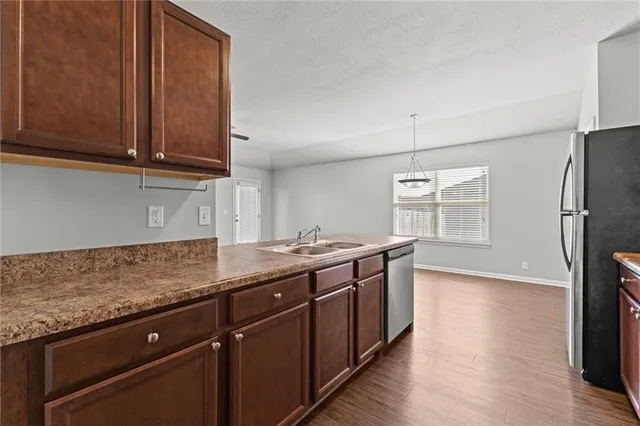 $347,500 | 31956 West 172nd Street, Gardner, KS 66030