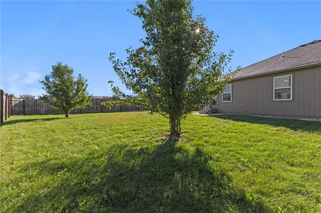 $347,500 | 31956 West 172nd Street, Gardner, KS 66030