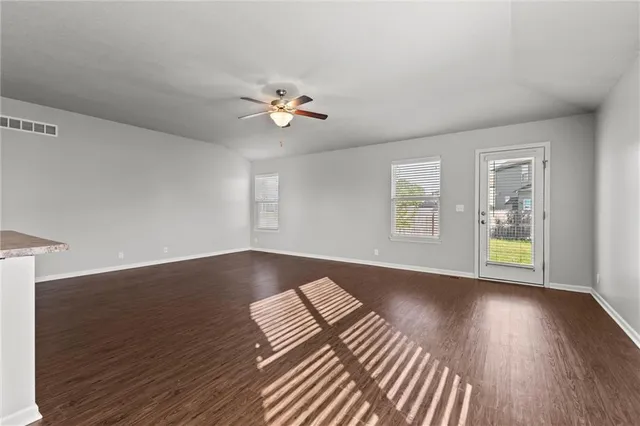 $347,500 | 31956 West 172nd Street, Gardner, KS 66030