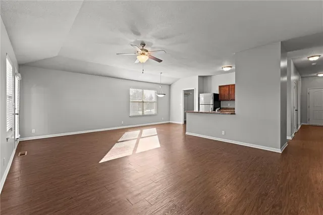 $347,500 | 31956 West 172nd Street, Gardner, KS 66030