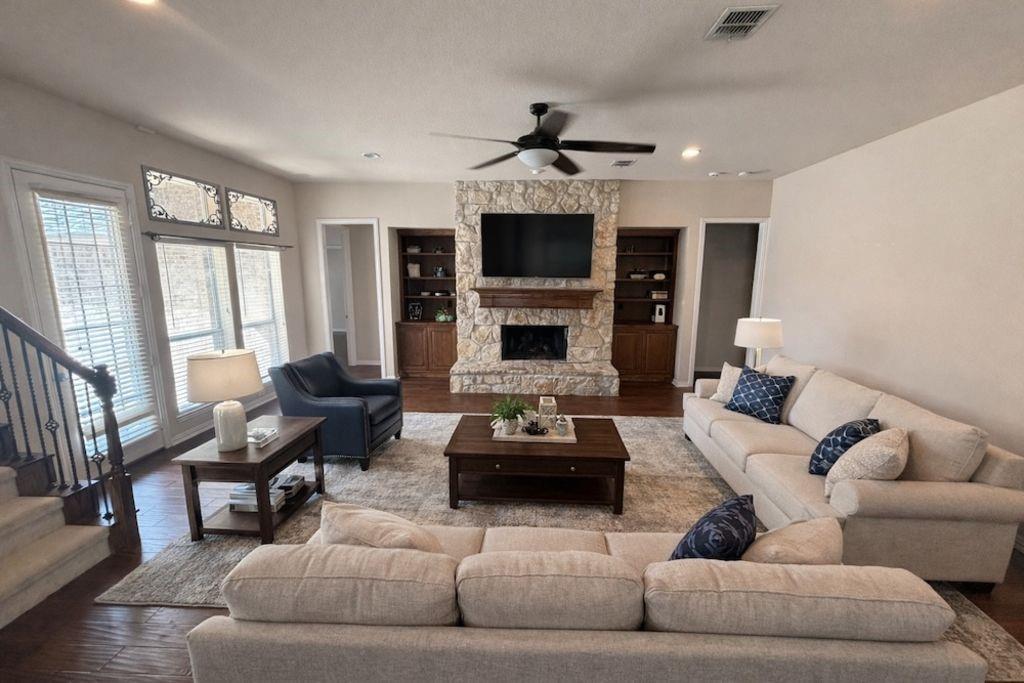 2185 Clubview Drive Rockwall, TX 75087 - Photo 7 of 32