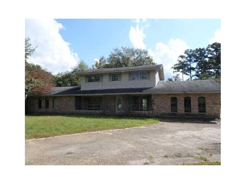 29566 Berry Todd Road Lacombe, LA 70445 - Photo 1 of 8 Gallery Image 1