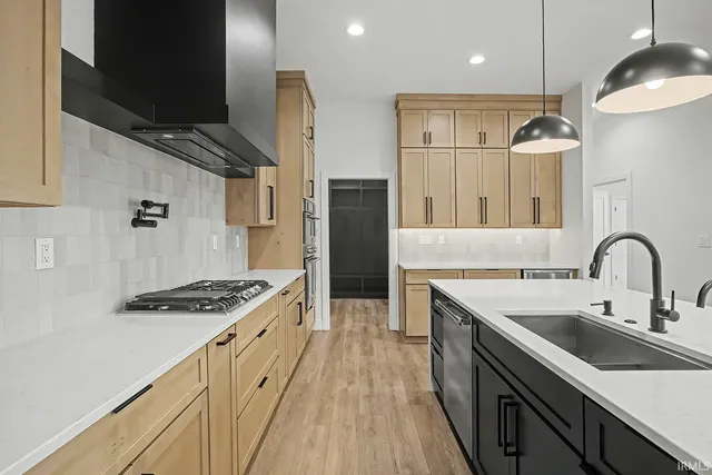 $814,900 | 611 Boham Court, West Lafayette, IN 47906