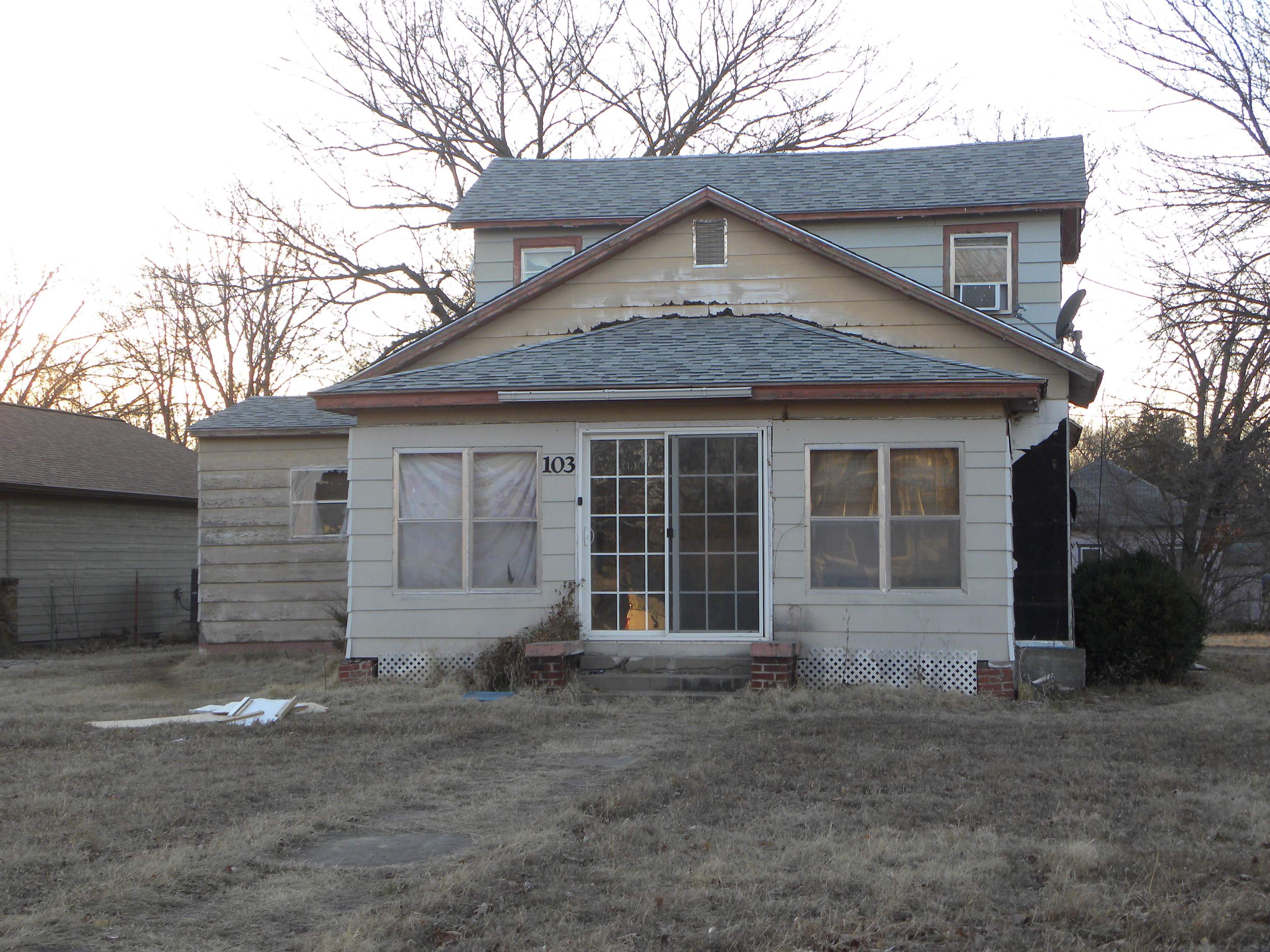 103 South Walnut Street Eureka, KS 67045 - Photo 8 of 10