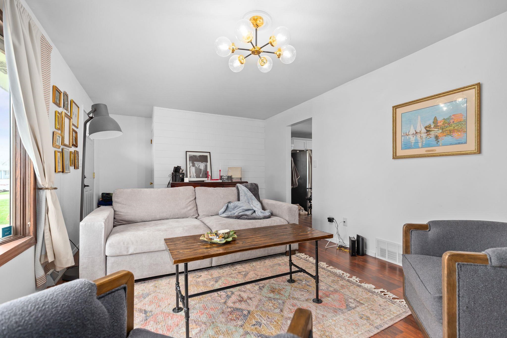 2613 South Fountain Avenue Appleton, WI 54915 - Photo 16 of 48