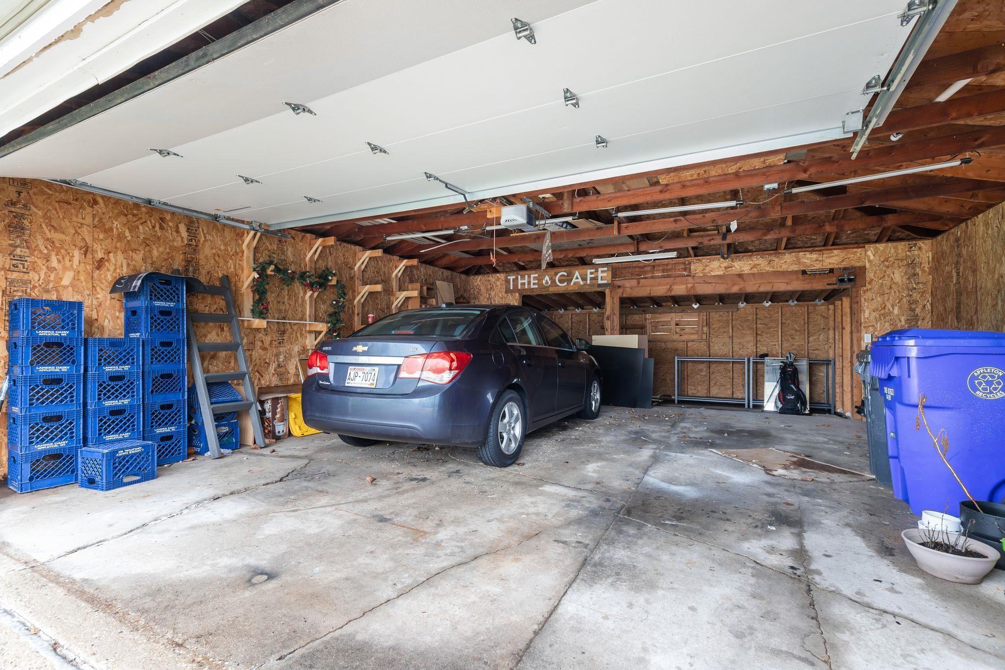 2613 South Fountain Avenue Appleton, WI 54915 - Photo 36 of 48