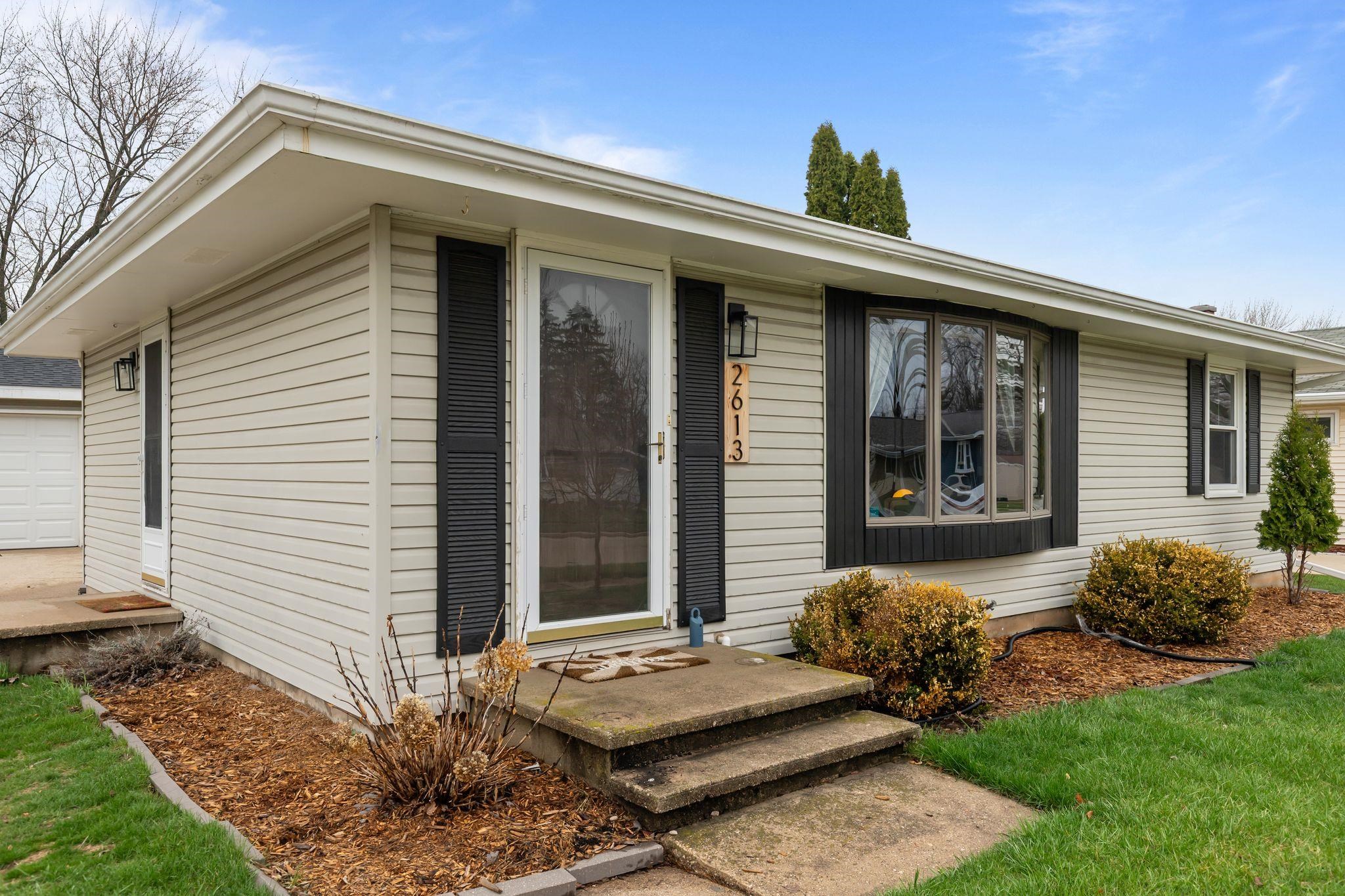 2613 South Fountain Avenue Appleton, WI 54915 - Photo 42 of 48