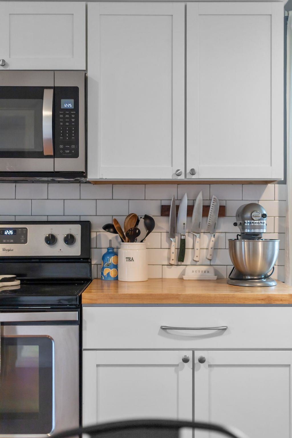 2613 South Fountain Avenue Appleton, WI 54915 - Photo 8 of 48