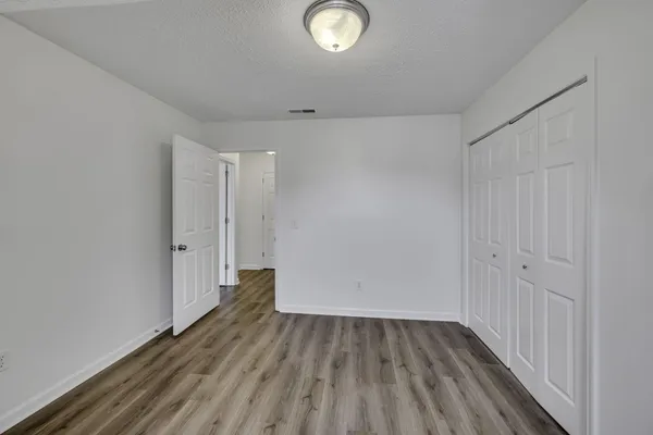 $2,000 | 200 Deerpoint Court, Hendersonville, TN 37075