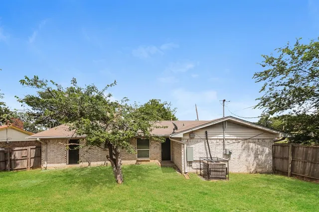 $1,995 | 101 Sesame Drive, Mesquite, TX 75149