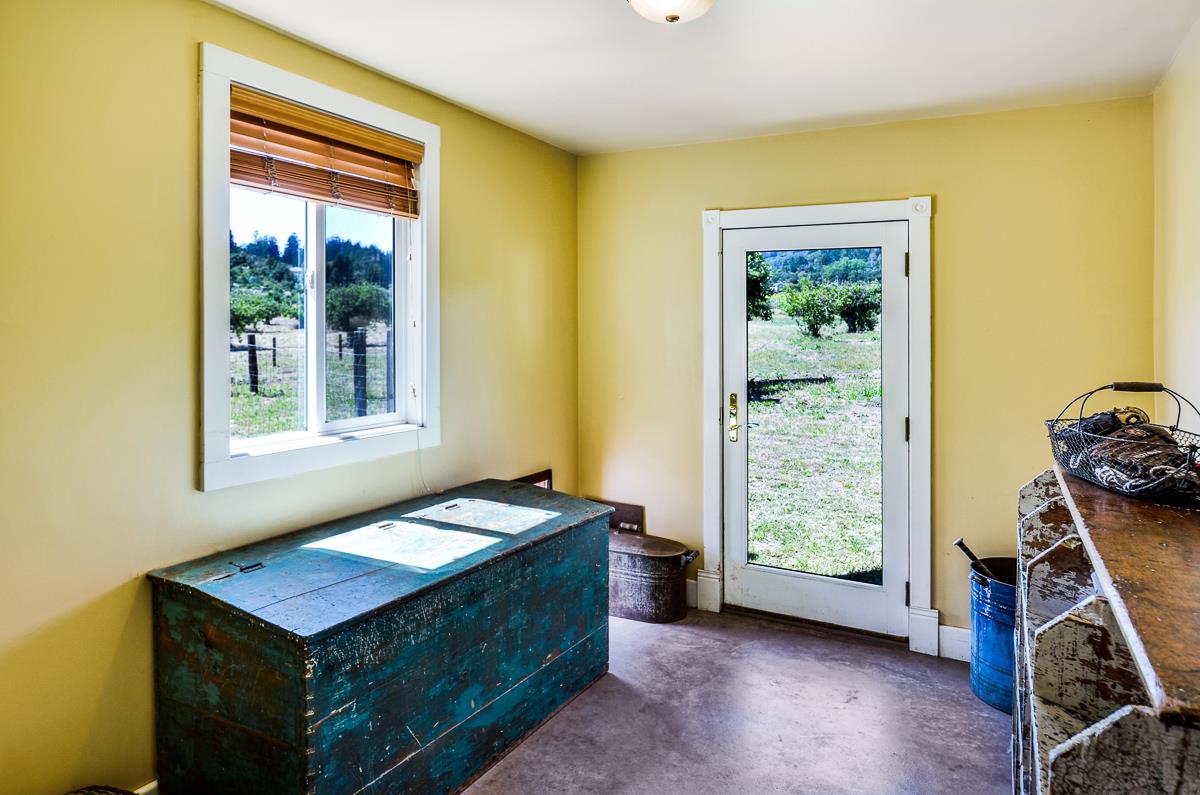 1583 Pleasant Valley Road Aptos, CA 95003 - Photo 29 of 66 Gallery Image 29