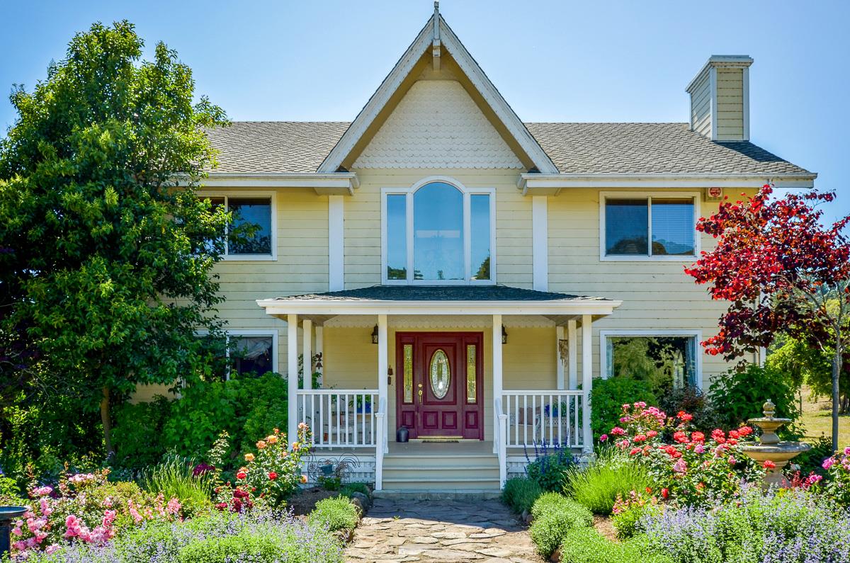 1583 Pleasant Valley Road Aptos, CA 95003 - Photo 8 of 66 Gallery Image 8