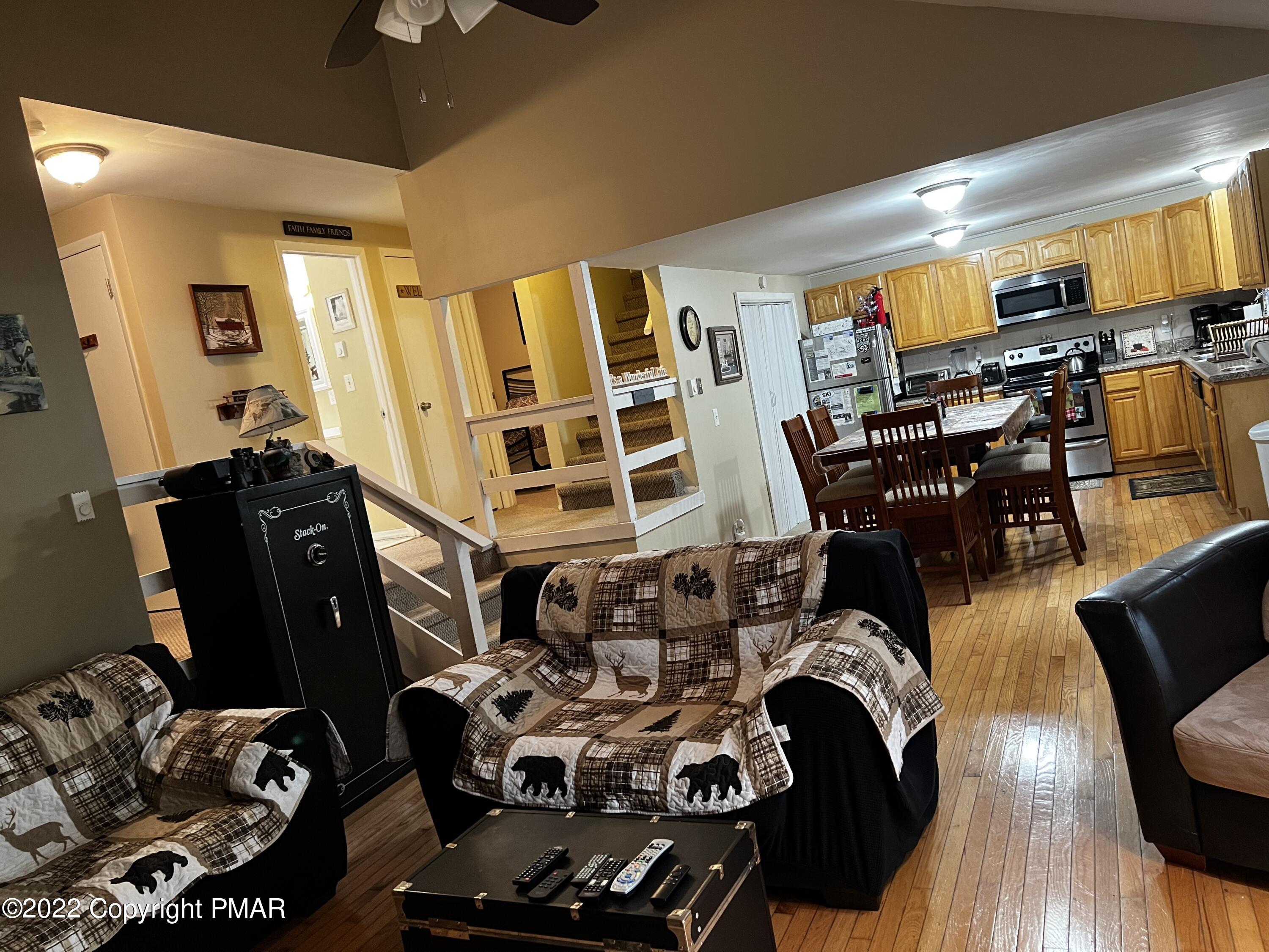 153 Edinburgh Road Bushkill, PA 18324 - Photo 8 of 24 a view of a room with gym equipment