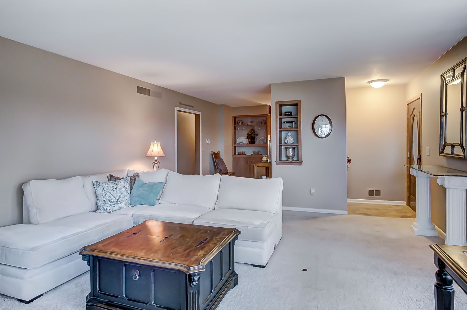 8660 Mayhew Road Fort Wayne, IN 46835 - Photo 14 of 36