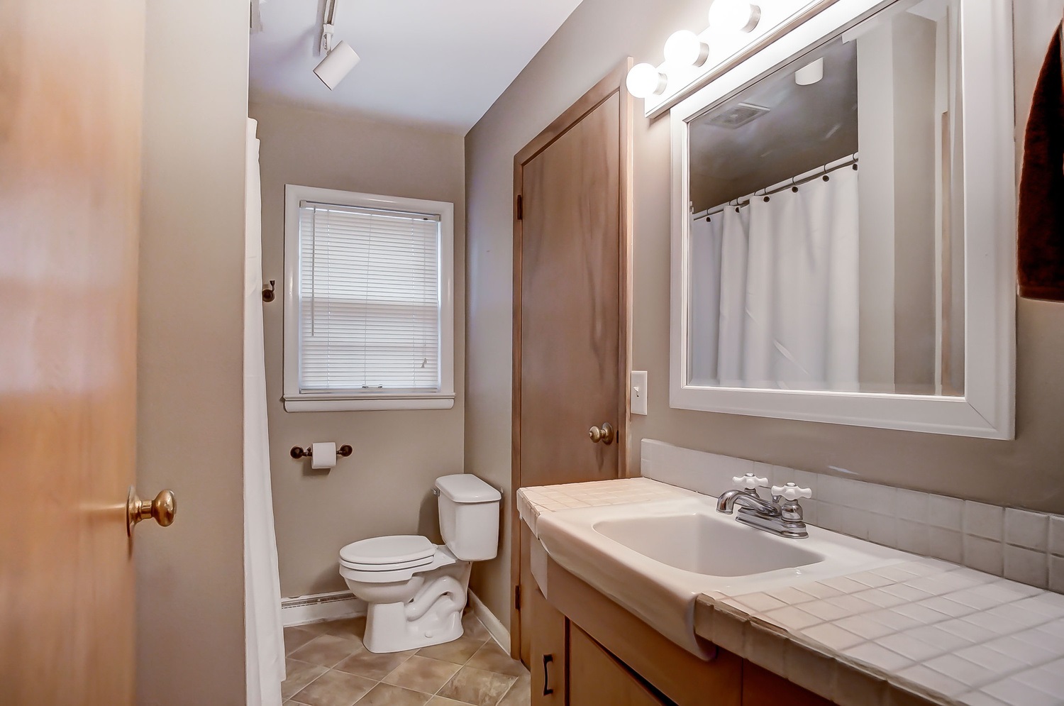 8660 Mayhew Road Fort Wayne, IN 46835 - Photo 25 of 36