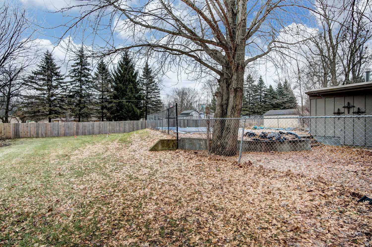 8660 Mayhew Road Fort Wayne, IN 46835 - Photo 34 of 36
