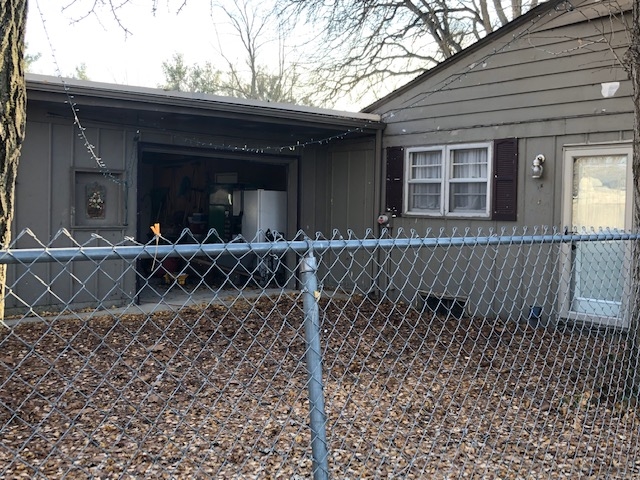 8660 Mayhew Road Fort Wayne, IN 46835 - Photo 5 of 36
