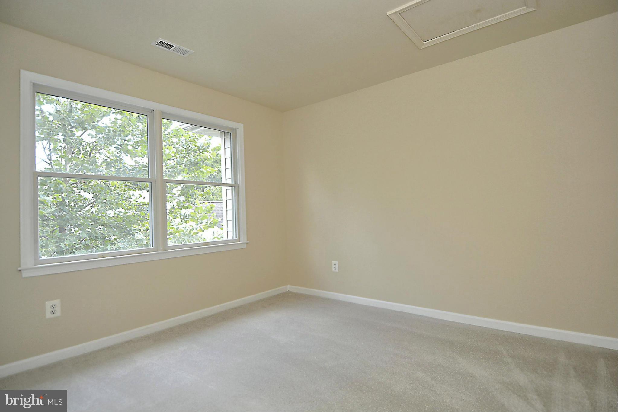 43641 Intrepid Street Chantilly, VA 20152 - Photo 26 of 30 Bedroom