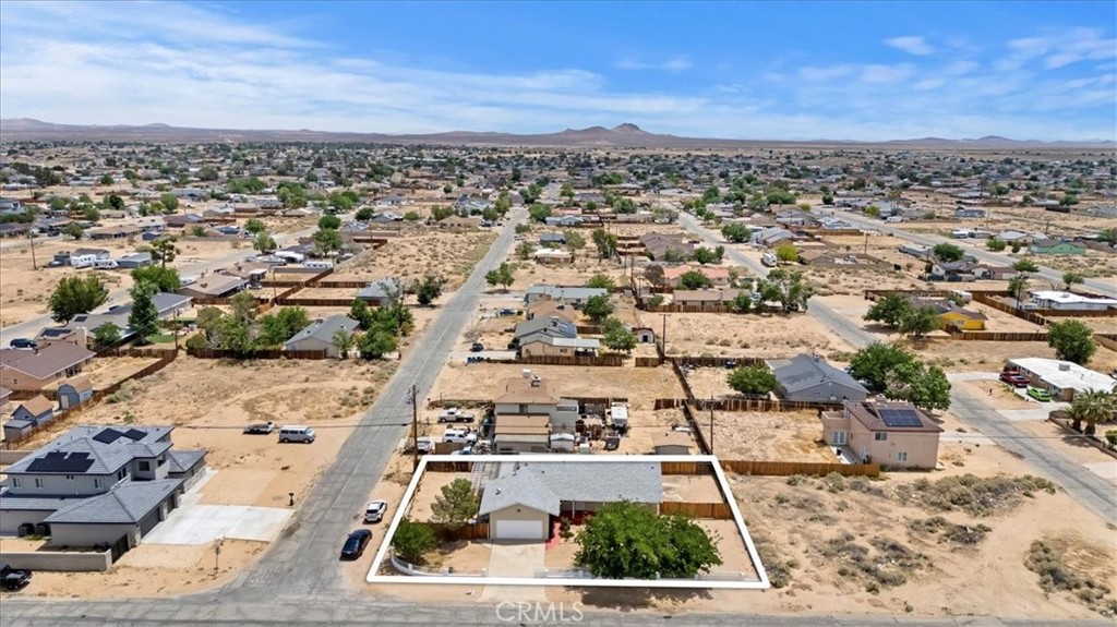 20548 Neuralia Road California City, CA 93505 - Photo 6 of 49