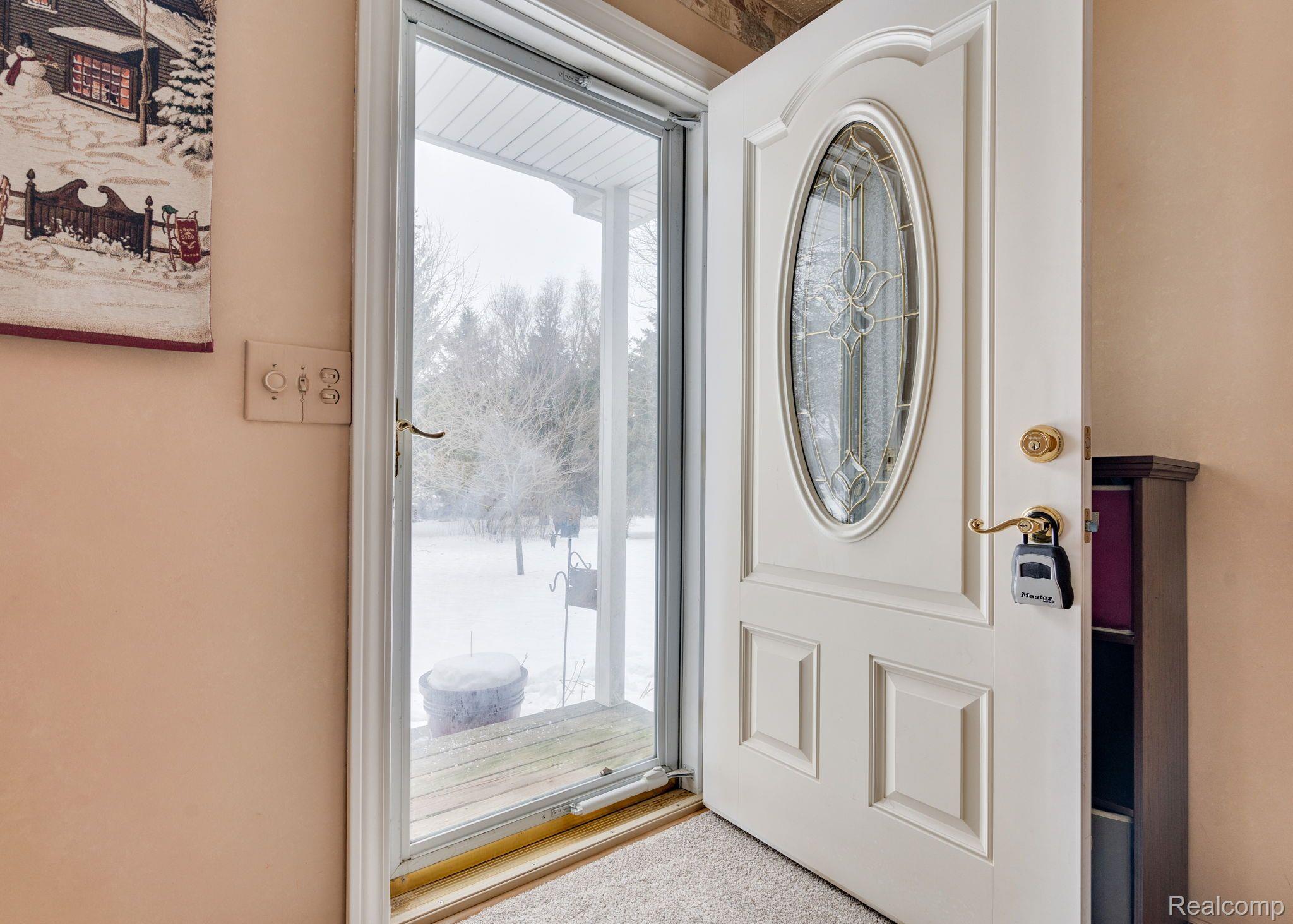 4081 Calkins Road Dryden, MI 48428 - Photo 4 of 44 Gallery Image 4